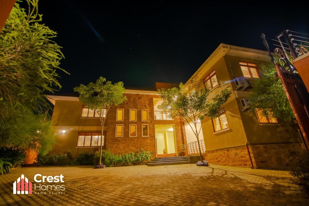 Crest Homes Uganda Kitende エクステリア 写真